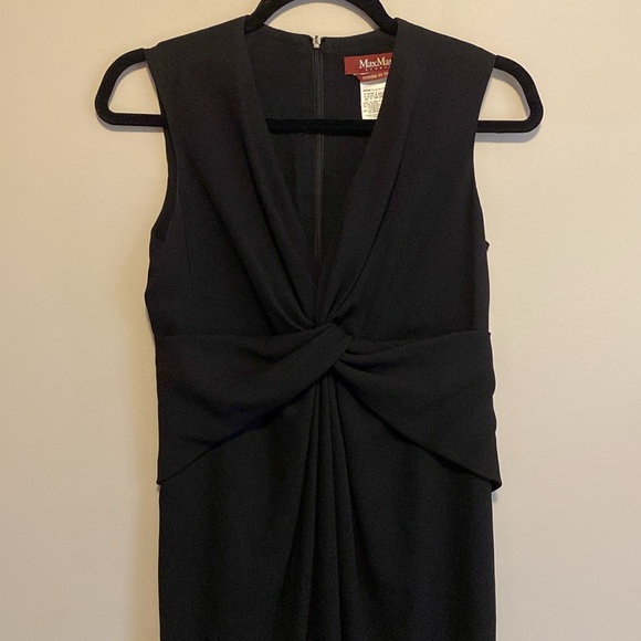 Max Mara Studio Dress. Made in Italy. Size 4. - Picture 2 of 8